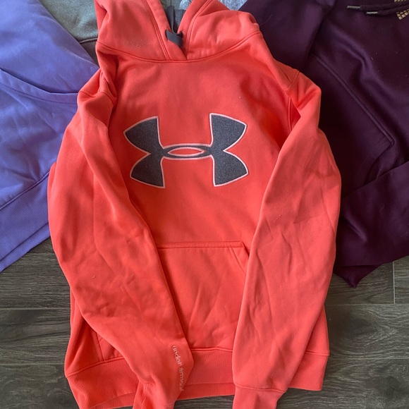 LOT of UA Hoodies - Picture 2 of 6